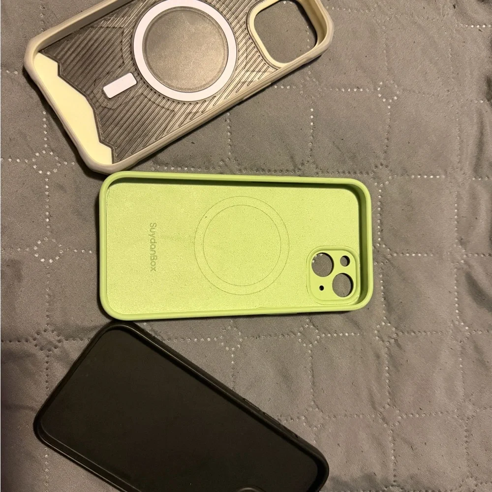 iPhone 13 Set - Picture 3 of 6